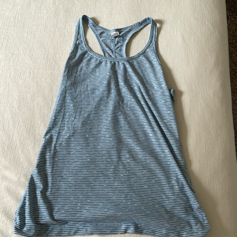 Women’s blue gap workout tank top size small